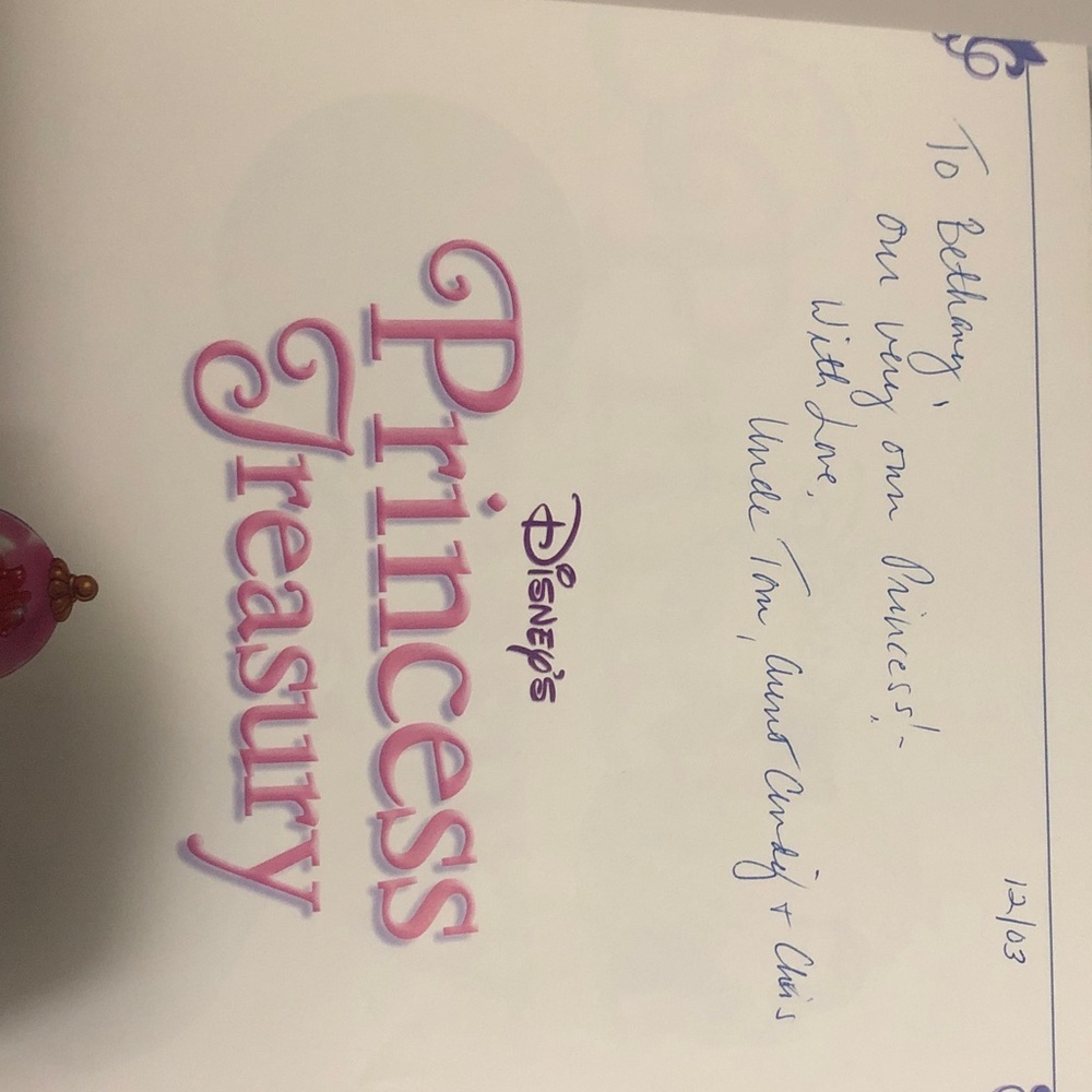 SALE!! Disney’s princess treasury book - Picture 6 of 6